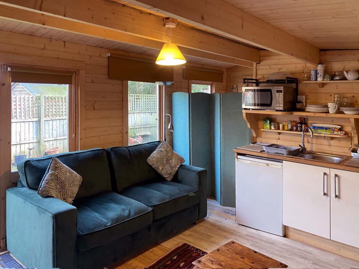 Cosy Garden Log Cabin ساليزبري المظهر الخارجي الصورة